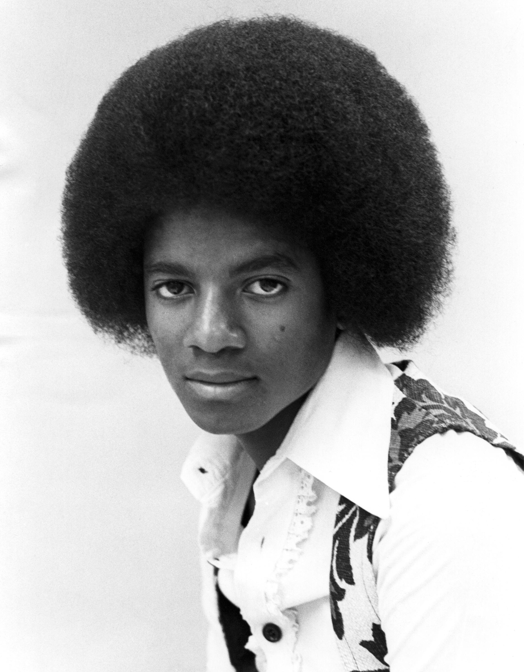 Throwback: Michael Jackson-I Can't Help It Michael Jackson B W
